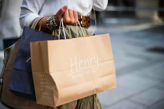 The shopping habits of men and women