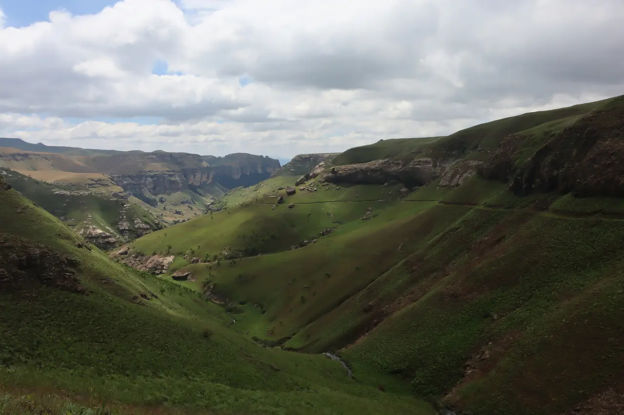 Top 10 Local Destinations Every South African Should Visit - Drakensberg